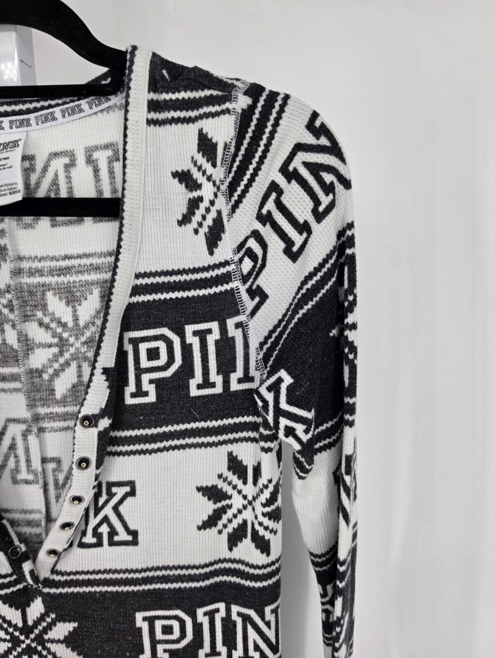 Victoria Secret Pink SLEEP ONE-PIECE Black&White Fair Isle Waffle Knit Pajama M - Picture 2 of 4